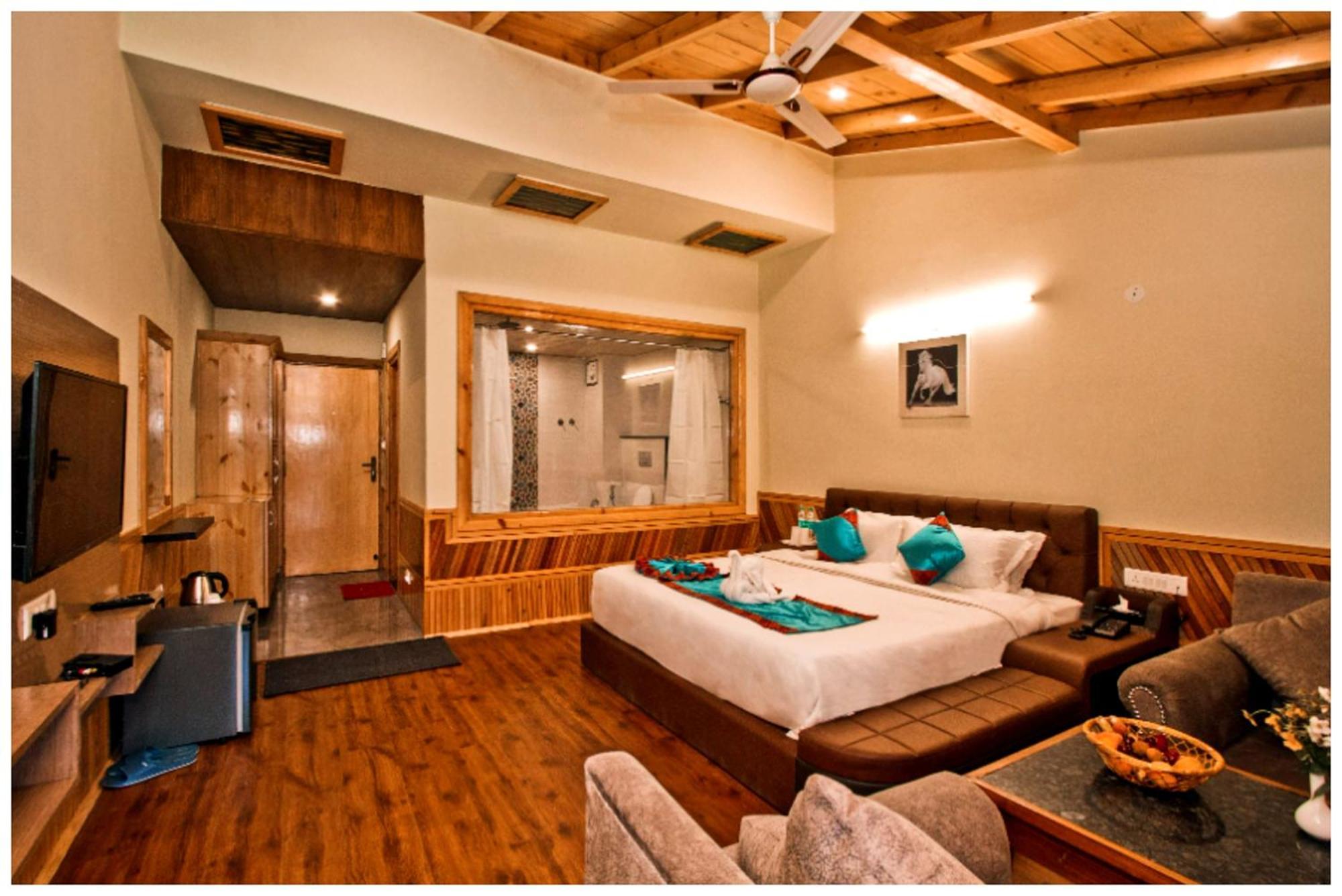 Manali Hotel T H E - B D - R E S O R T - Free Parking - Jungle Safari And Restaurant Facilities -Luxury & Spacious Room - Best Premium Hotel In Manali Kültér fotó